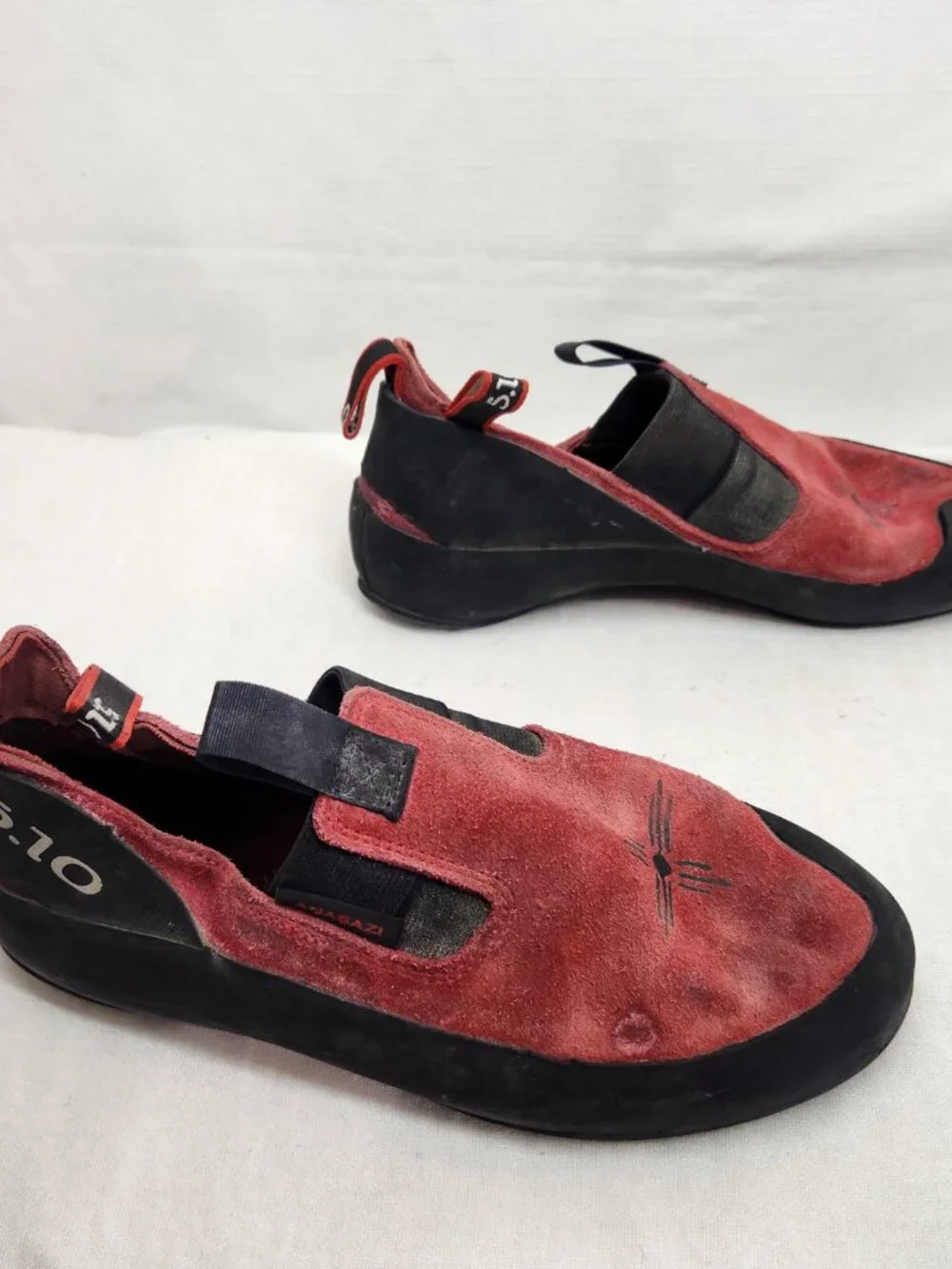 Five Ten 5.10 Anasazi Moccasym Stealth  Climbing Shoe Mens 10 Red/Black Adidas